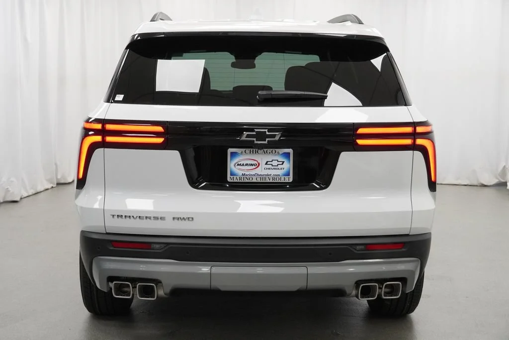 New 2027 Summit White Chevrolet LT image 35