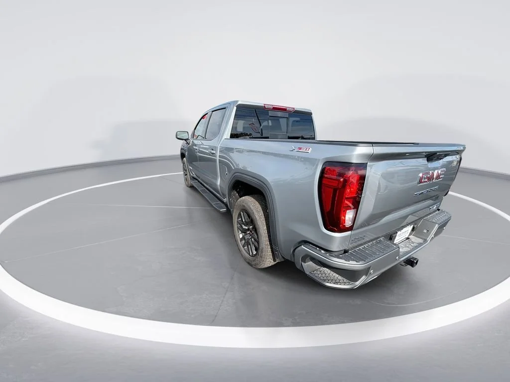 New 2026 Sterling Metallic GMC Elevation image 6