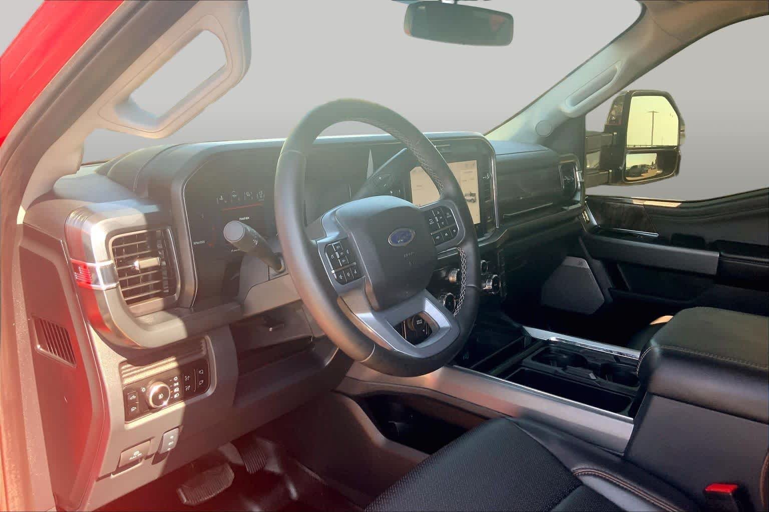 Used 2025 Race Red Ford LARIAT image 18
