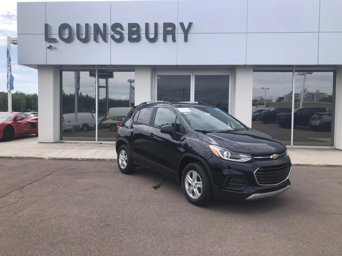 Used 2022 Blue Chevrolet AWD 4dr LT w/ Leather image 1