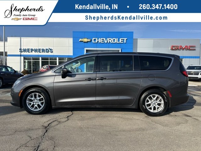 2017 Chrysler Pacifica LX