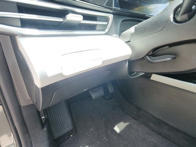 Used 2025 Gray Hyundai Limited image 23