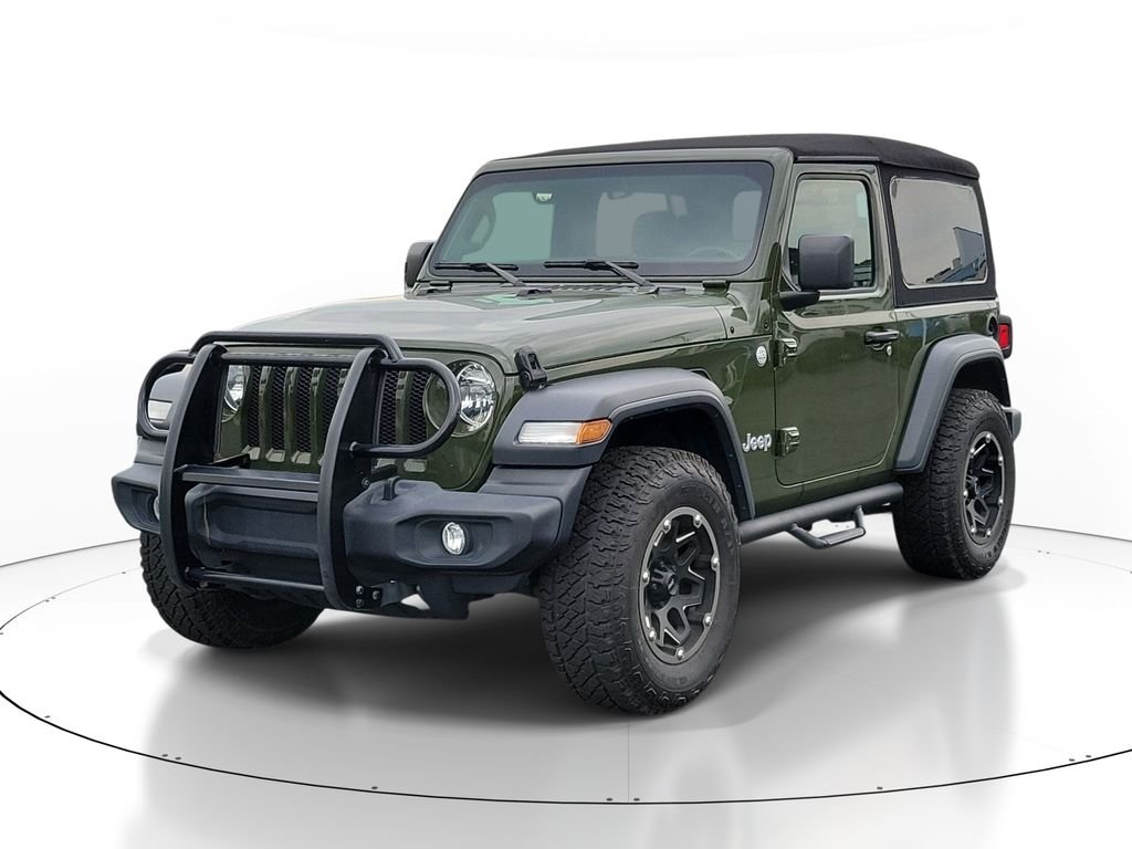 Used 2020 Green Jeep Sport image 2