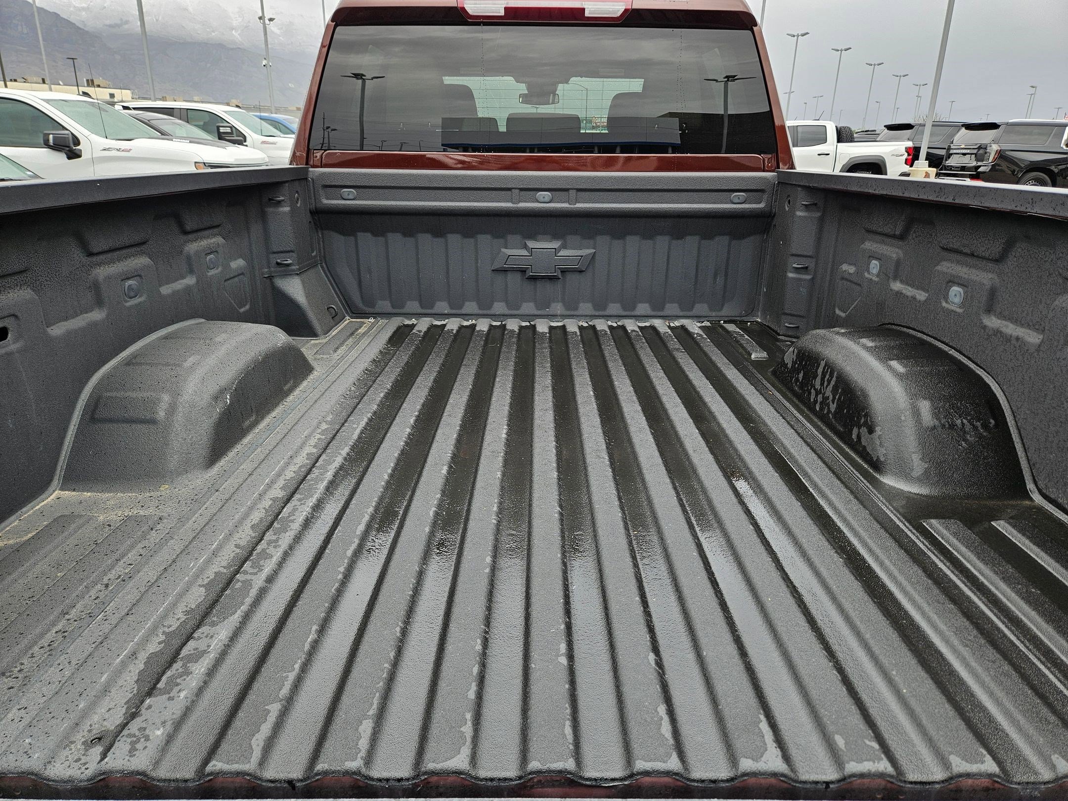 Used 2024 Auburn Metallic Chevrolet LT image 29