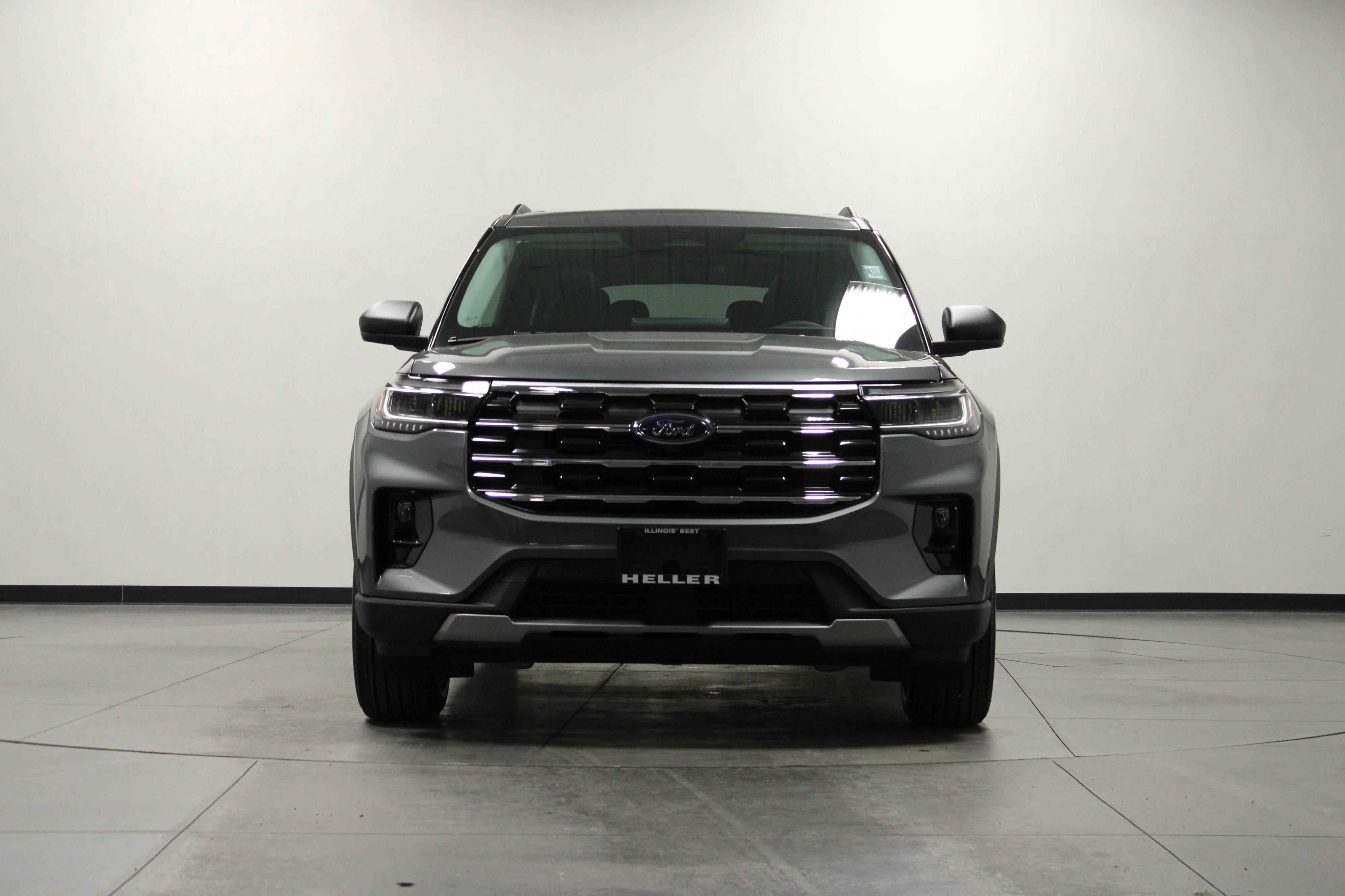 New 2026 Carbonized Gray Metallic Ford Active image 9