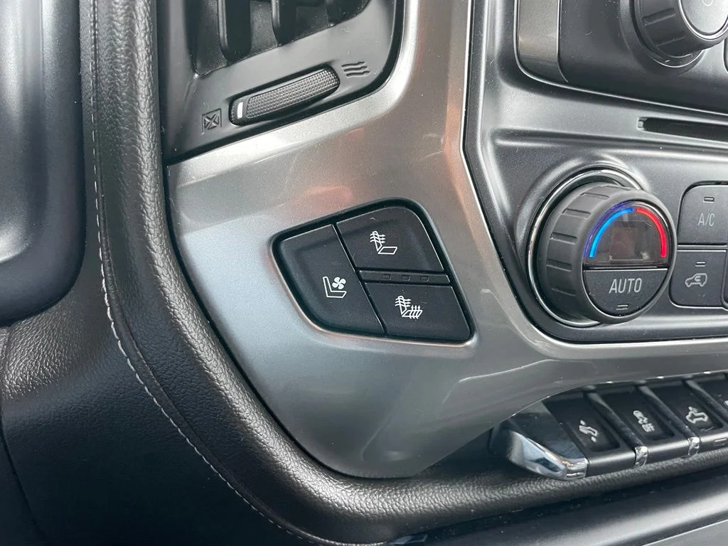 Used 2017 Black Chevrolet LTZ image 12