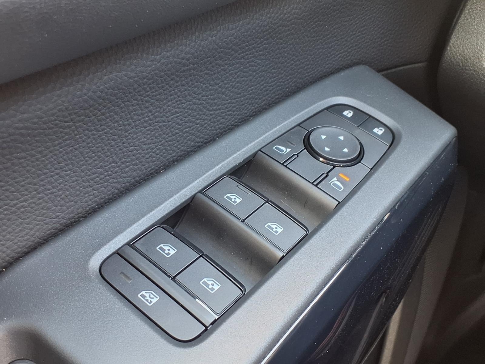 2026 Nissan Pathfinder SV White at Robbins Nissan