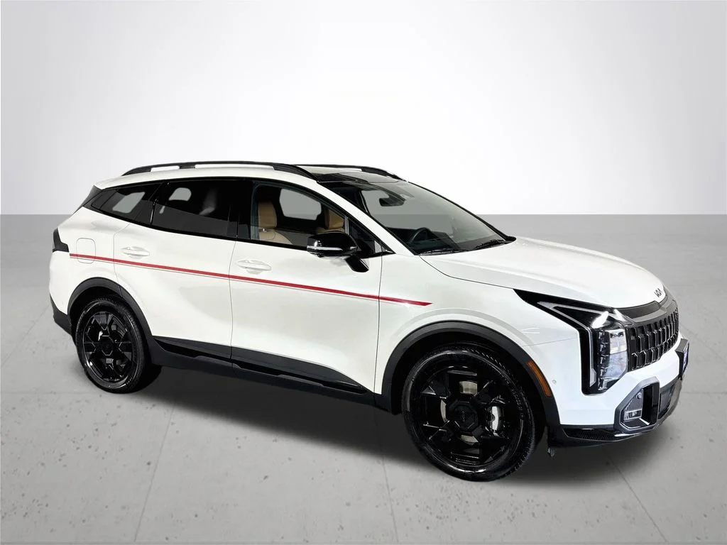 New 2026 Snow White Pearl Kia X-Line Prestige image 4