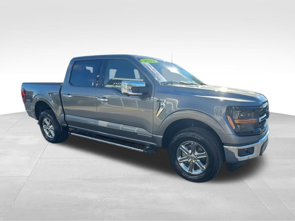 Used 2024 Gray Ford XLT image 2