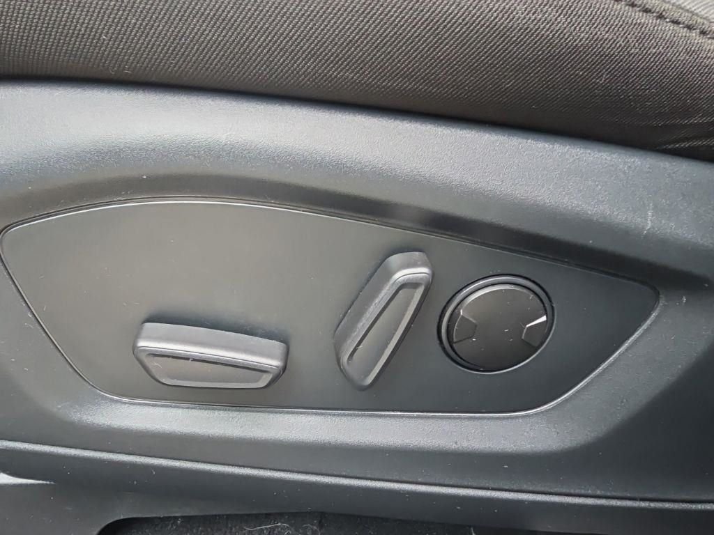 Used 2022 Gray Ford XLT image 19