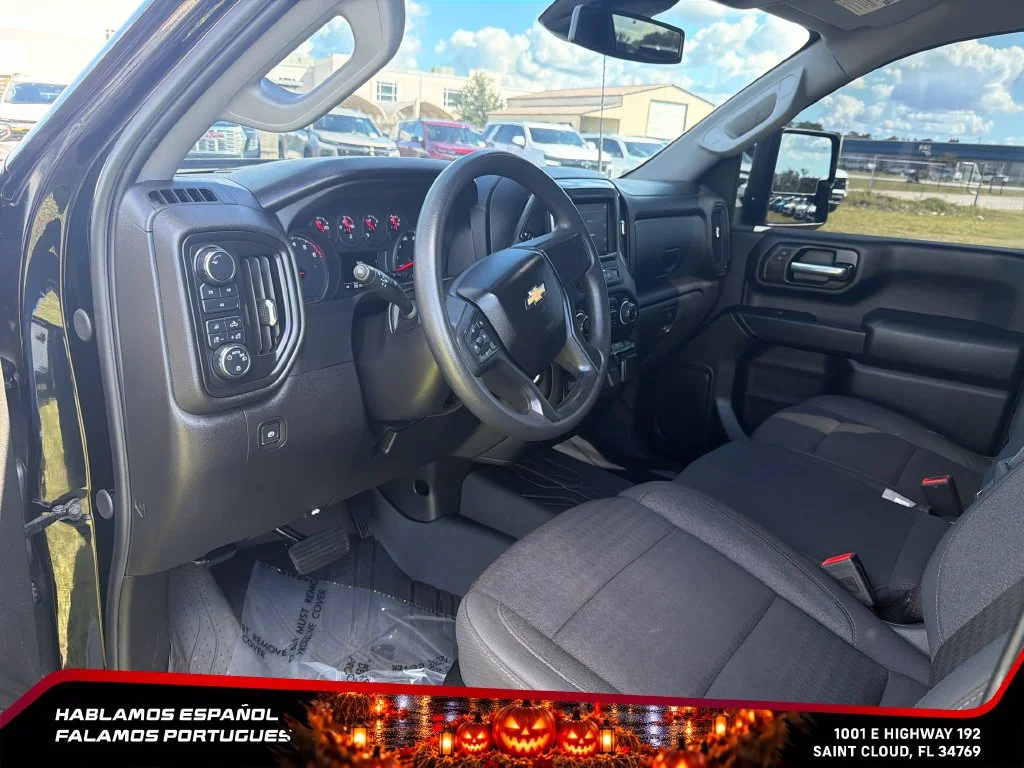 Used 2024 Black Chevrolet Custom image 14