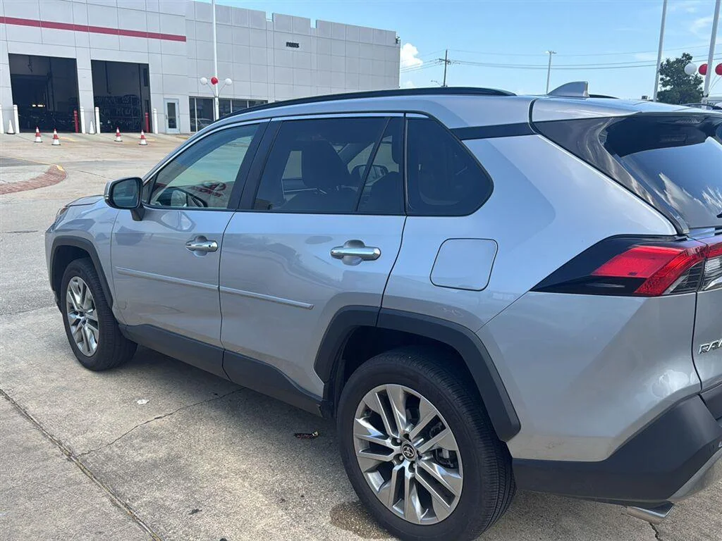Used 2022 Silver Sky Metallic Toyota Limited image 2