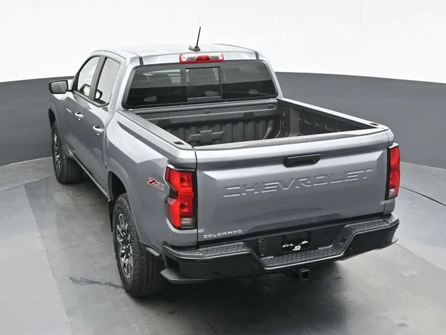 2026 Chevrolet Colorado Z71 - Photo 10