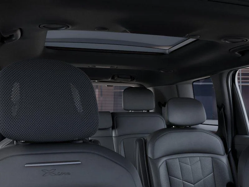 New 2027 Black Jade Green Kia X-LINE SX image 27