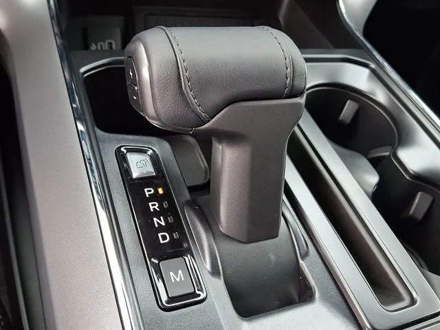 New 2026 Avalanche Ford XLT image 10