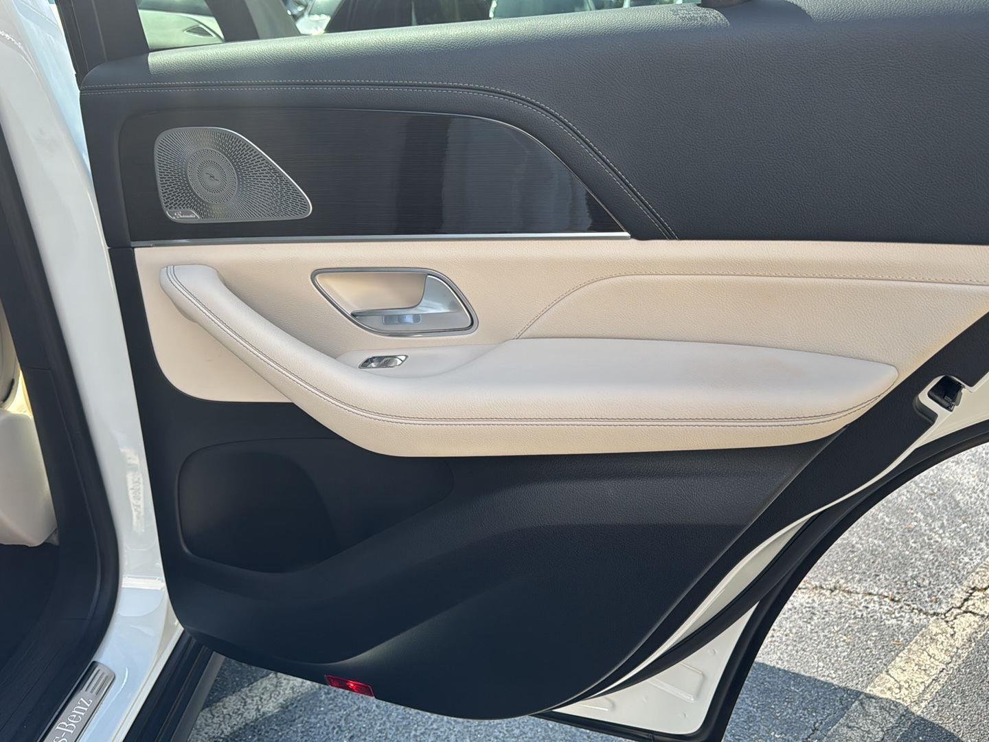 Used 2024 Polar White Mercedes-Benz GLE 450 image 14