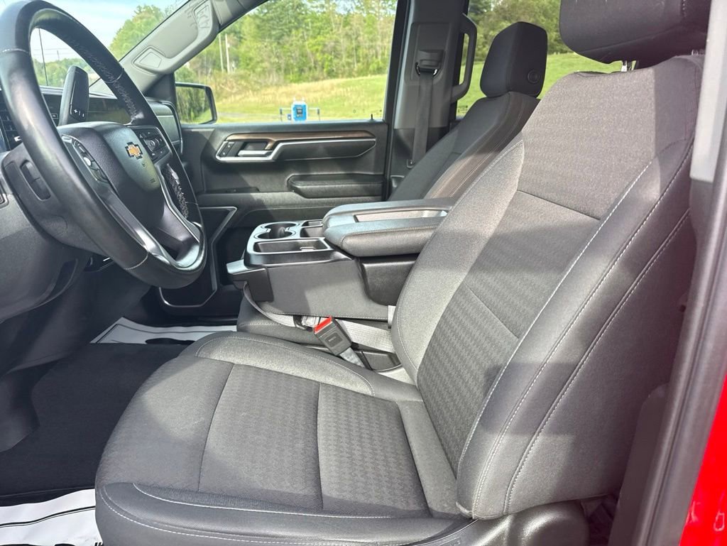 Used 2025 Red Hot Chevrolet LT image 17