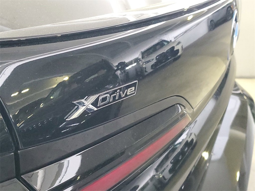 2025 BMW 7 Series 750e