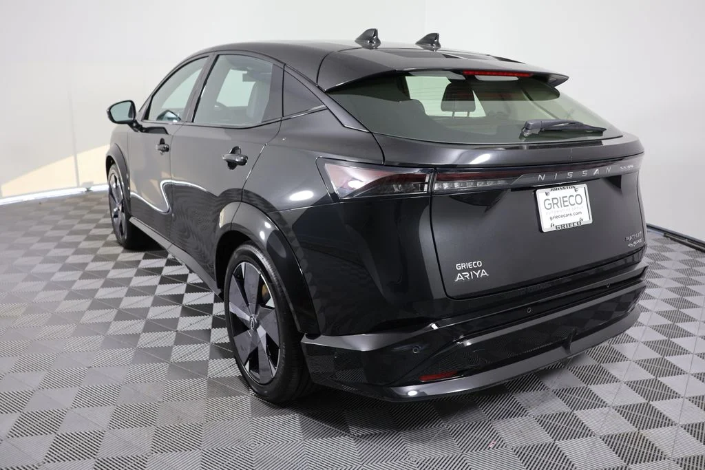 Used 2023 Black Diamond Pearl Nissan PLATINUM+ e-4ORCE image 6