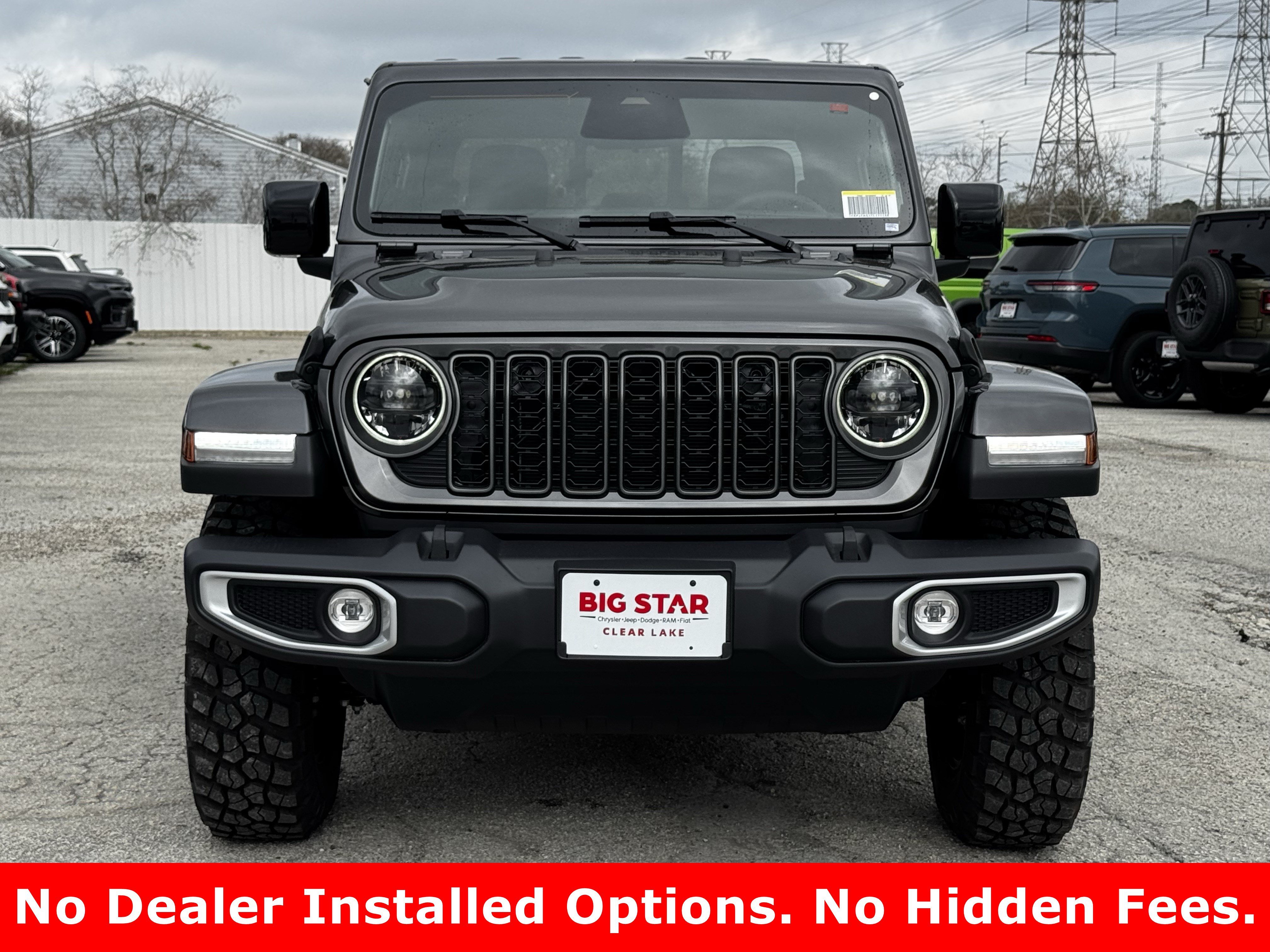 New 2026 Granite Crystal Metallic Clear-Coat Exterior Paint Jeep Texas Trail image 3