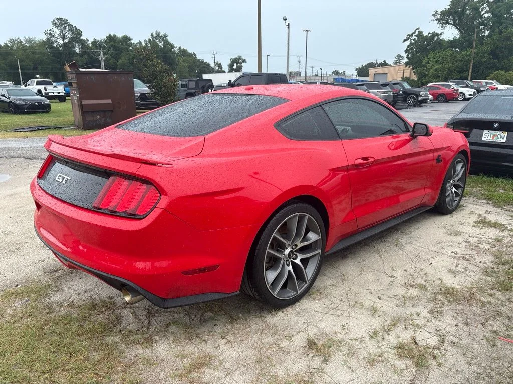 Used 2017 Red Ford GT Premium image 7