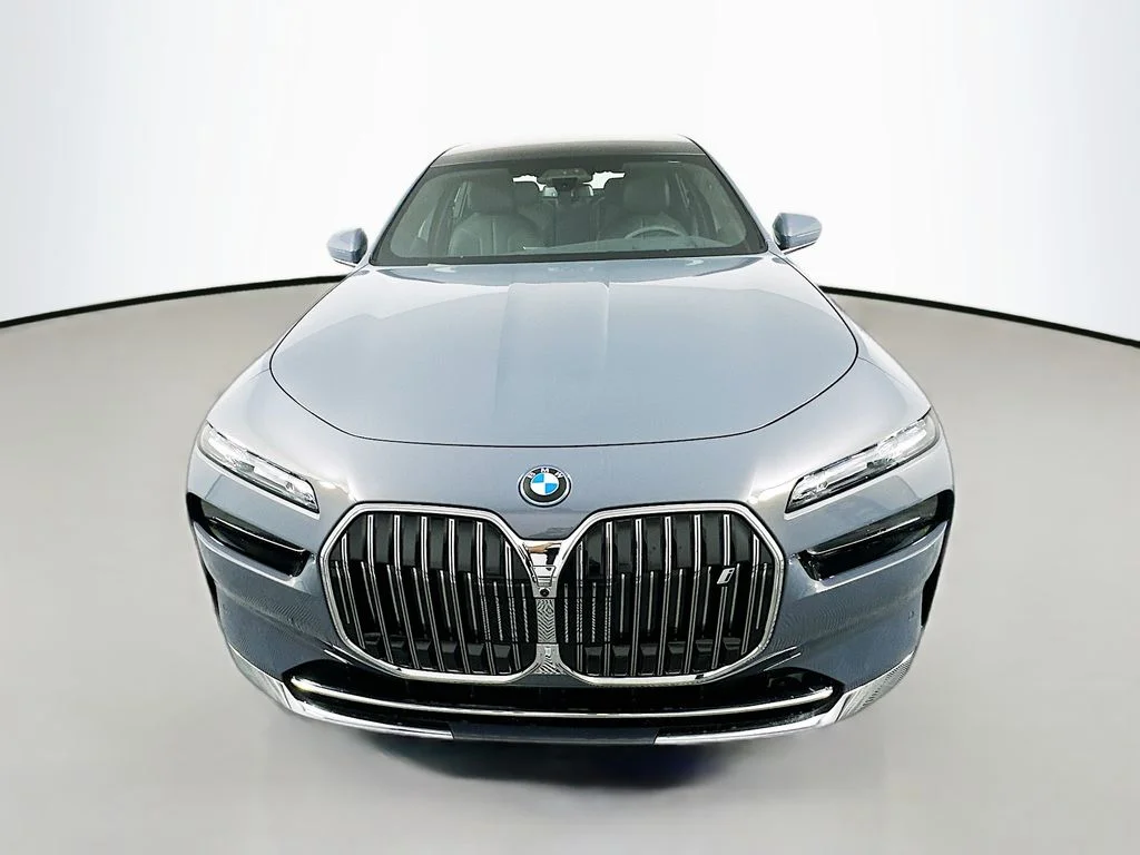 Used 2025 BMW i7 50 with VIN WBY43EJ01SCU97502 for sale in Austin, TX