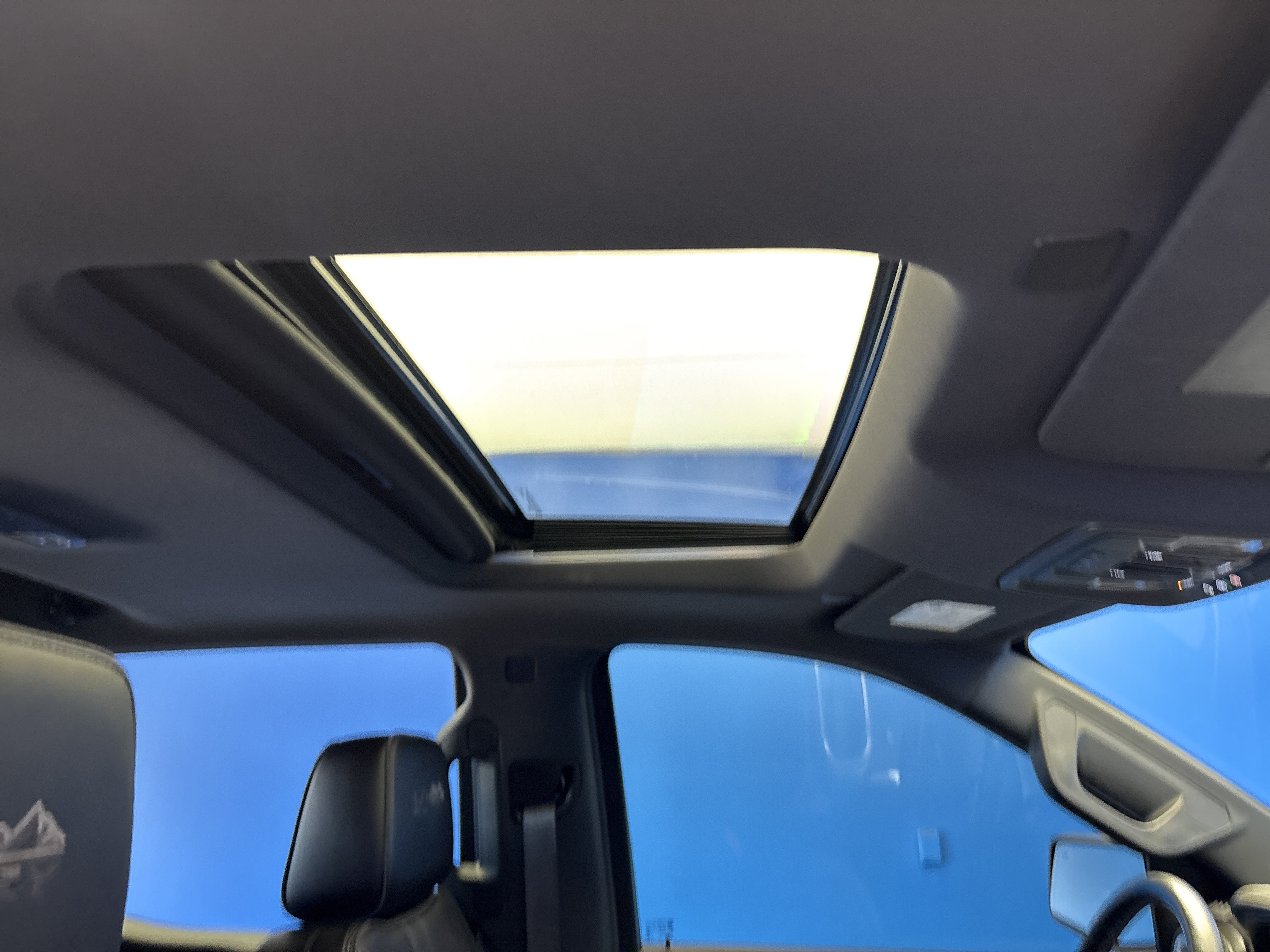 Used 2019 Cajun Red Tintcoat Chevrolet High Country image 25