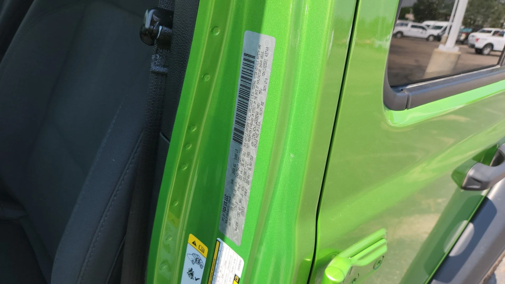 Certified Used 2018 Mojito! Clearcoat Jeep Sport S image 15