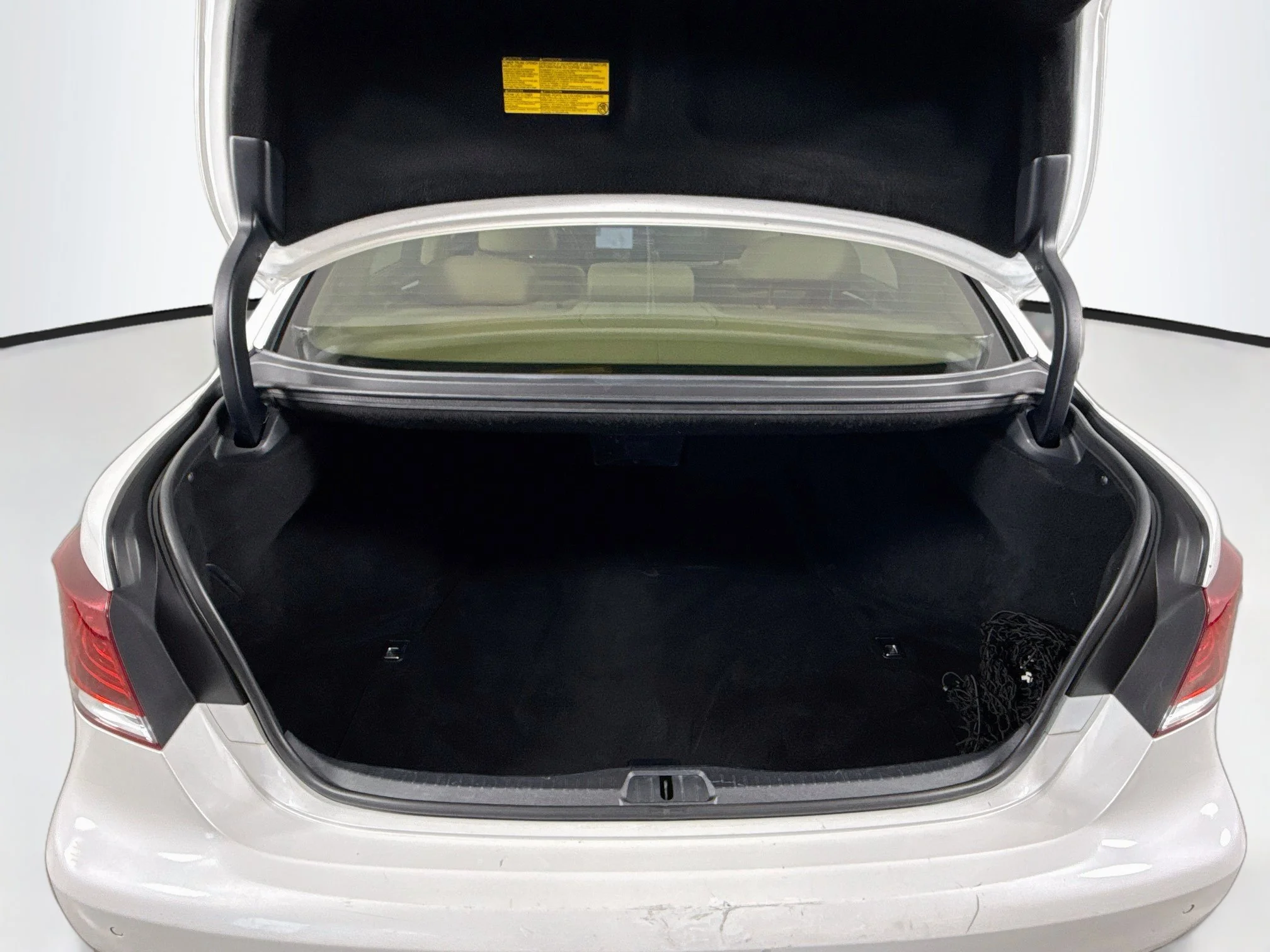 Used 2014 Starfire Pearl Lexus 460 image 26