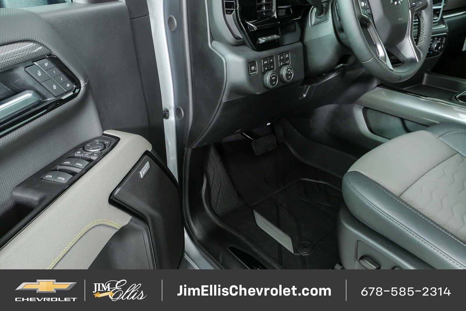 2026 Chevrolet Silverado 2500 HD ZR2 - Photo 8
