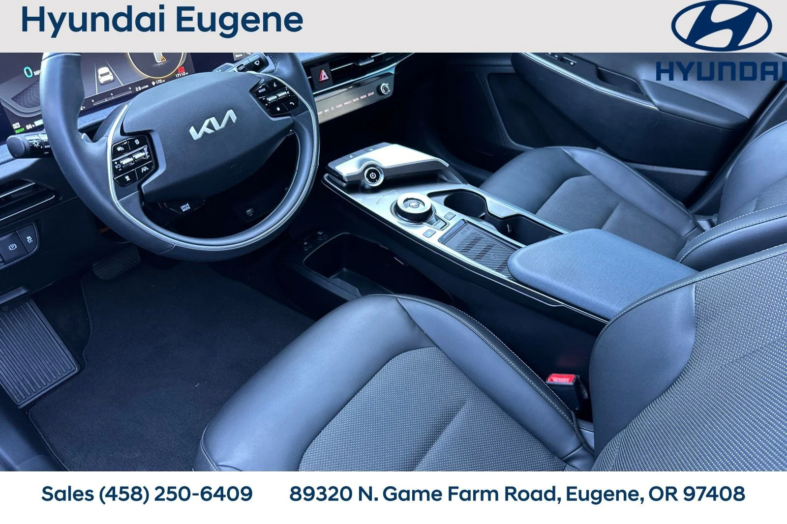Used 2023 Gray Kia Light image 11