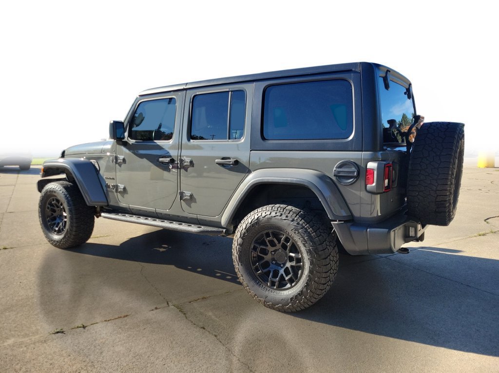 Used 2020 Gray Jeep North Edition 4x4 image 3