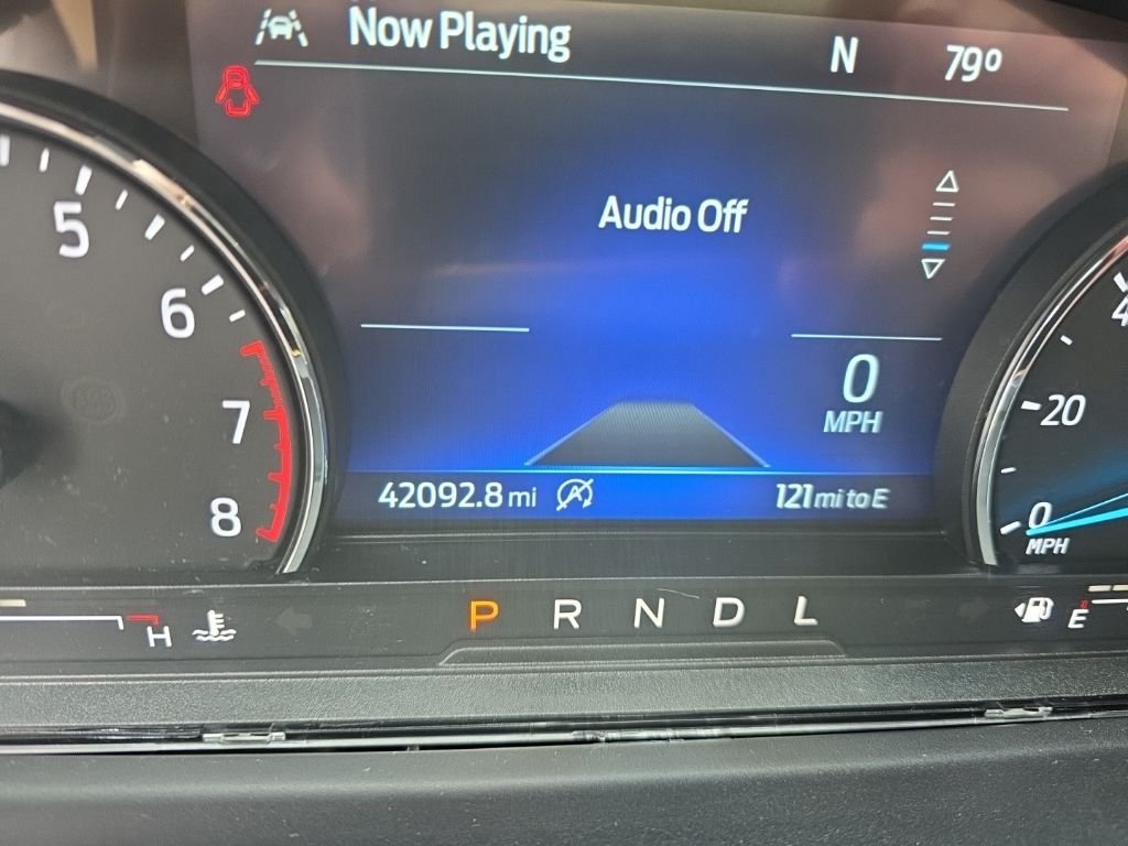 Used 2021 Gray Ford XLT image 12