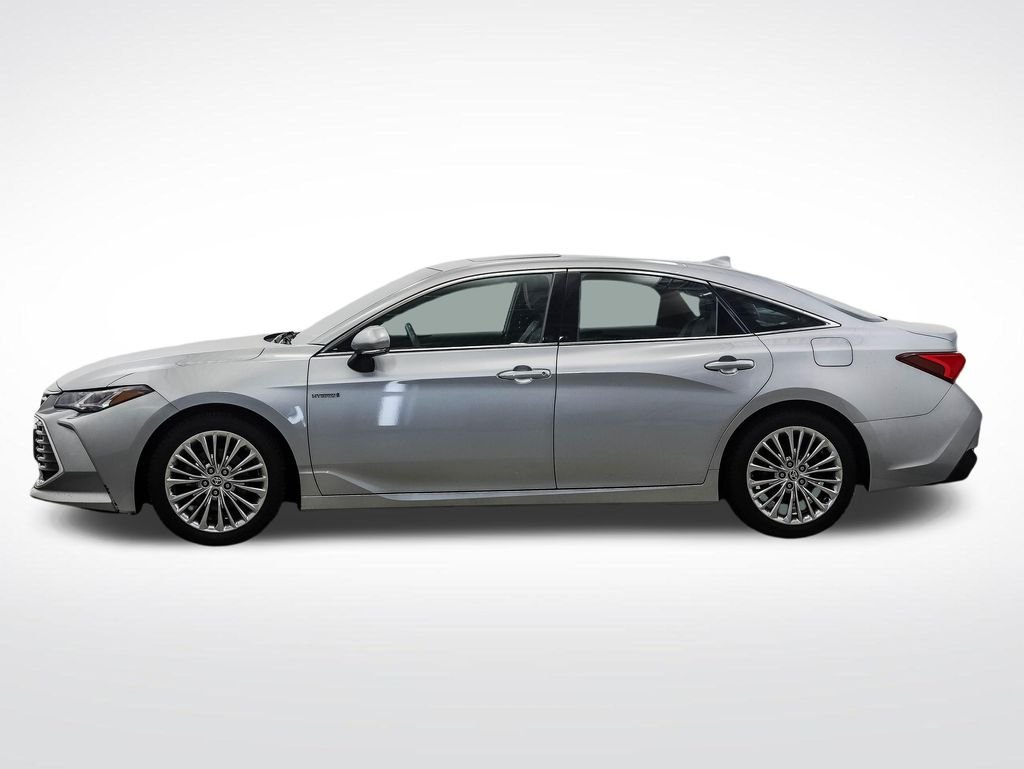 Used 2020 Toyota Avalon Limited with VIN 4T1C21FB3LU018927 for sale in Minneapolis, Minnesota