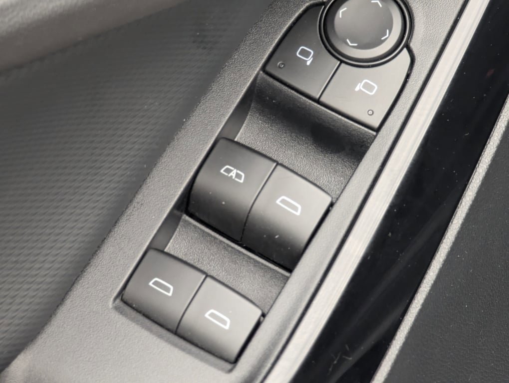 2026 Chevrolet Equinox LT - Photo 22