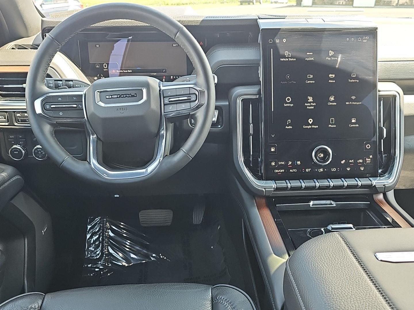 Used 2025 Summit White GMC Denali image 13
