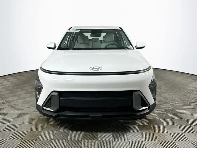 New 2026 Hyundai KONA SE