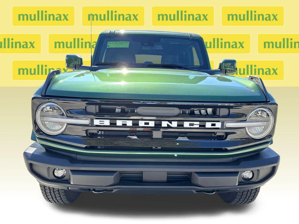 New 2025 Green Ford Outer Banks image 12