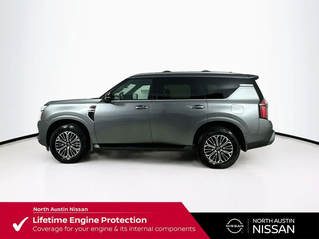 New 2026 Gray Nissan Platinum image 5