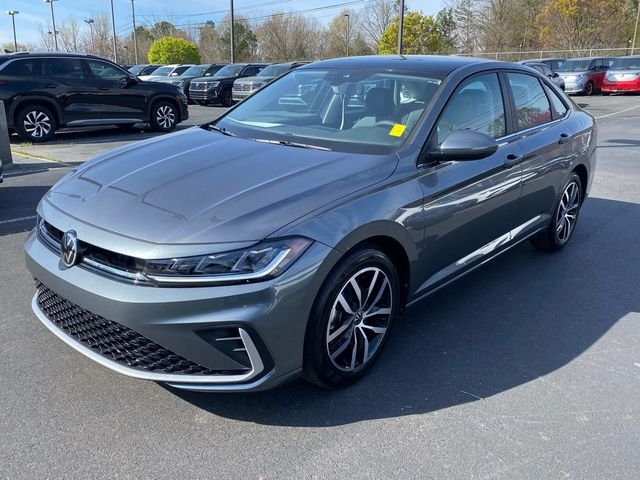 New 2026 Silver Volkswagen 1.5T SE image 3