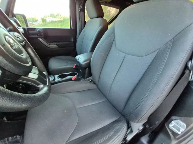 Used 2016 Gray Jeep Sport image 27