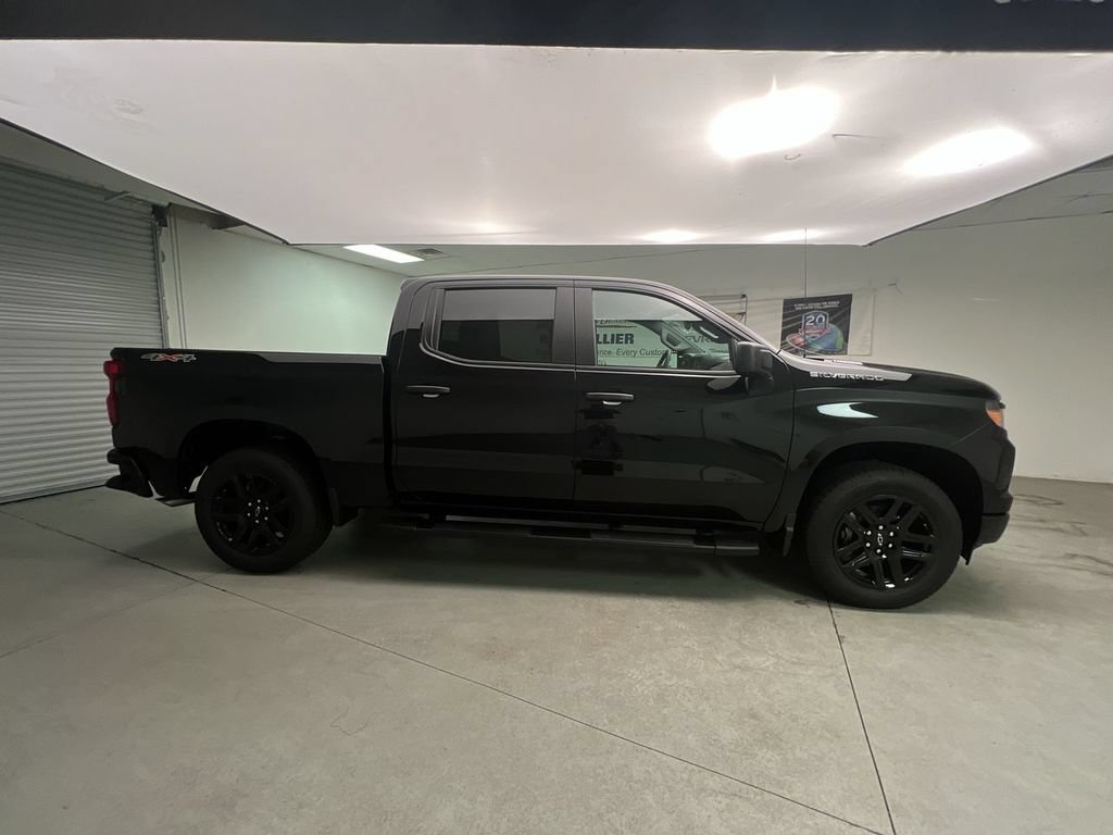 2026 Chevrolet Silverado 1500 Custom - Photo 9