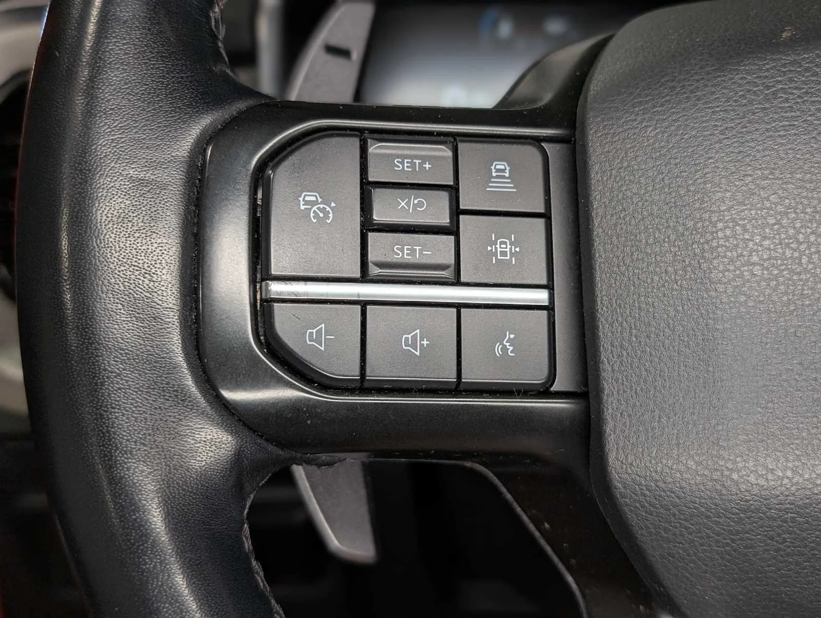 2021 Ford F-150 Raptor - Photo 40