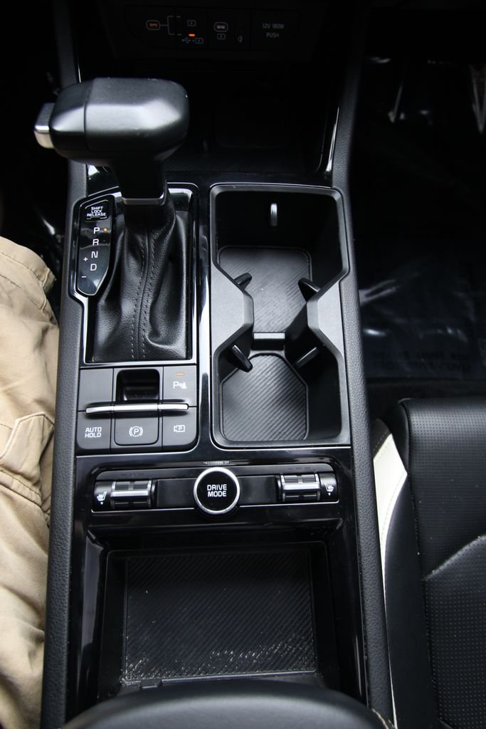 Used 2025 Gray Kia GT-Line image 25