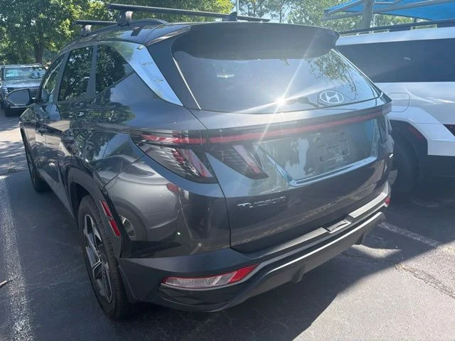 Used 2024 Dark Gray Metallic Hyundai SEL image 7