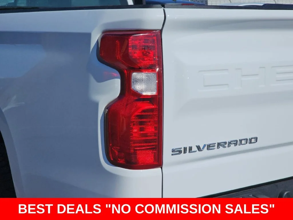 Used 2020 White Chevrolet WT image 40