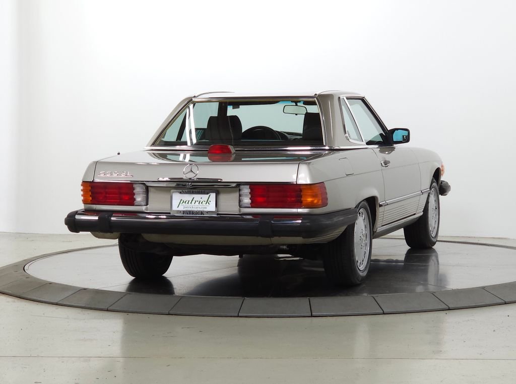 Used 1987 Gold Mercedes-Benz 560 SL image 9