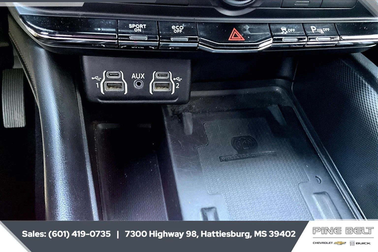 Used 2022 Black Dodge R/T RWD image 24