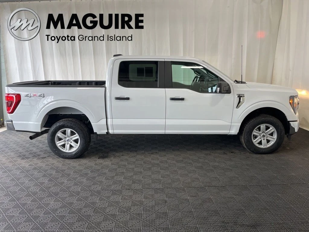Used 2023 White Ford XL image 2