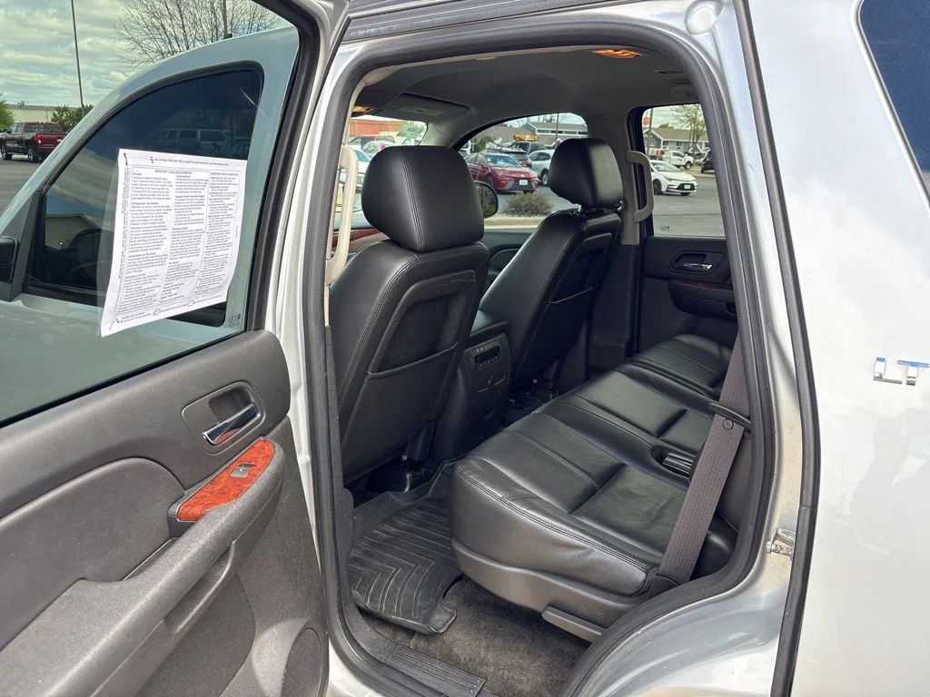 Used 2013 Silver Ice Metallic Chevrolet LT image 21